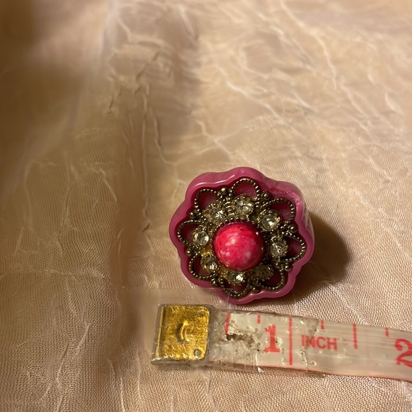 Costume ring bundle-1 is adjustable with brown cluster & acrylic pin sz 8-1/2 - Picture 12 of 15